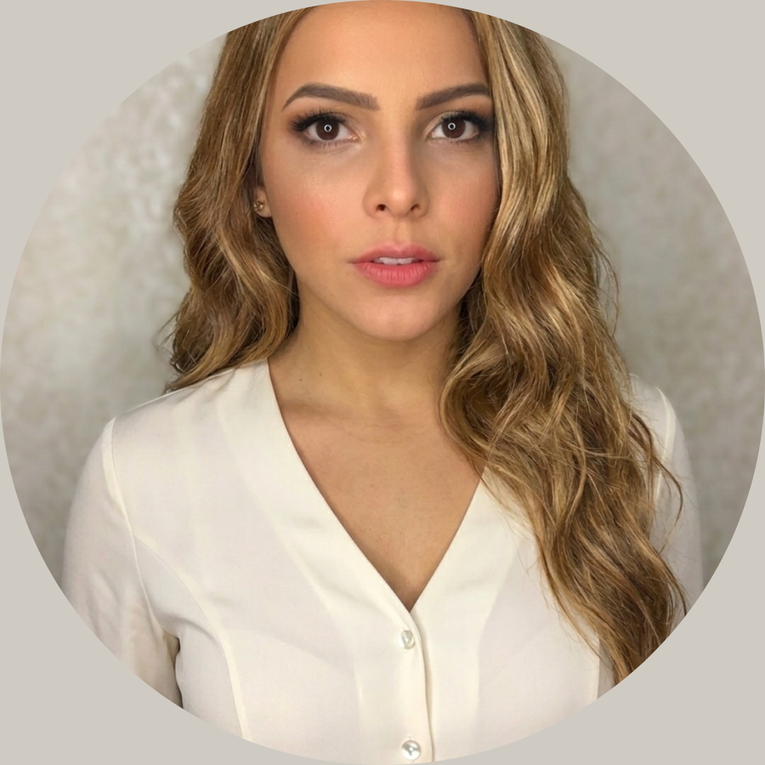 Aline Barros